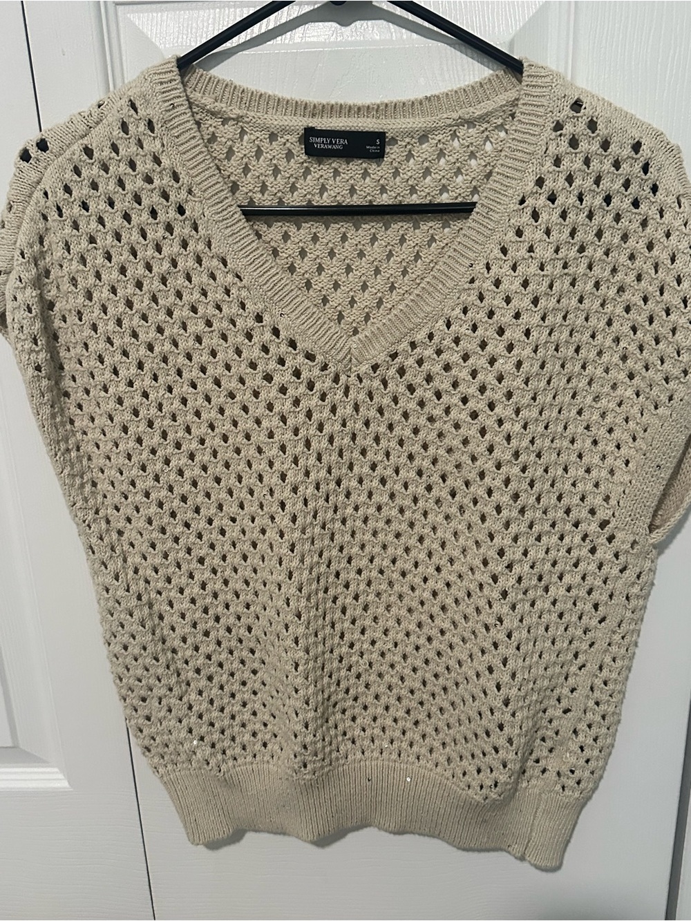 Simply Vera Vera Wang Openwork V-Neck Sweater Vest in Beige